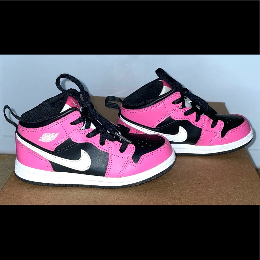 Air Jordan 1s “Pinksicle”